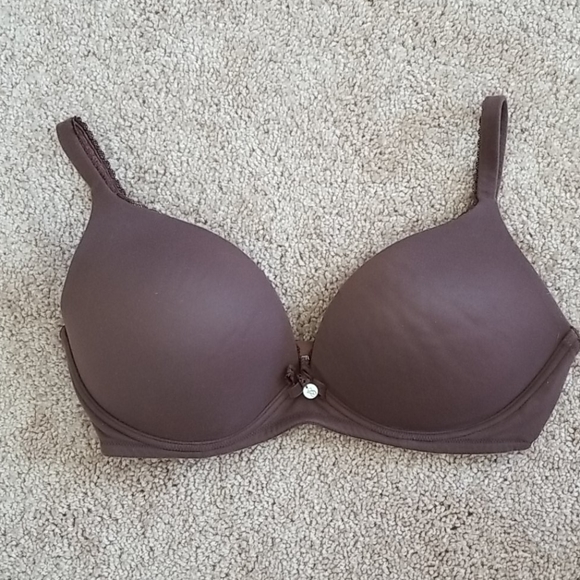 Lk New Victoria's Secret Wireless Bra. 34D - Picture 1 of 2